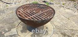 Cast iron fire pit with kadai grill RRP £200