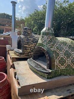 Pizza oven wood fired Mosaic Outside