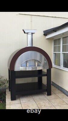 Titano outdoor wood fired pizza oven. Commercial Pizza Oven