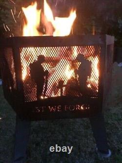 N'oublions pas le soldat fosse de feu hexagonal finition naturelle avec grille