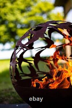 Pit de feu Globe en acier oxydé Swallows Chauffage extérieur 61x50x50 cm